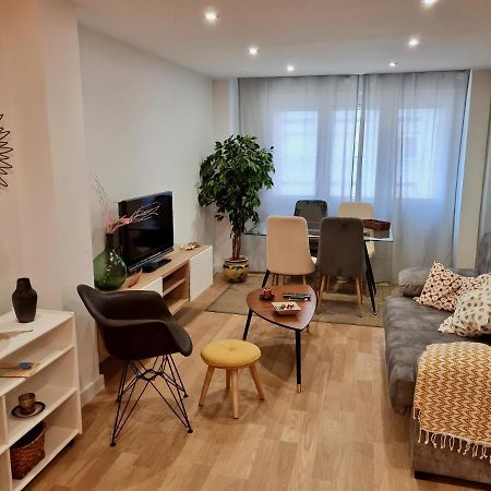 Apartamento Precioso piso para 6 personas en la playa de San Lorenzo Gijón Exterior foto