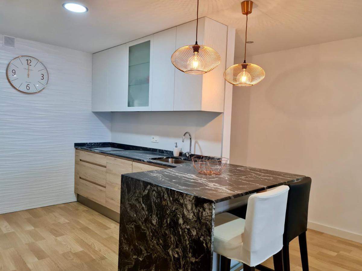 Apartamento Precioso piso para 6 personas en la playa de San Lorenzo Gijón Exterior foto